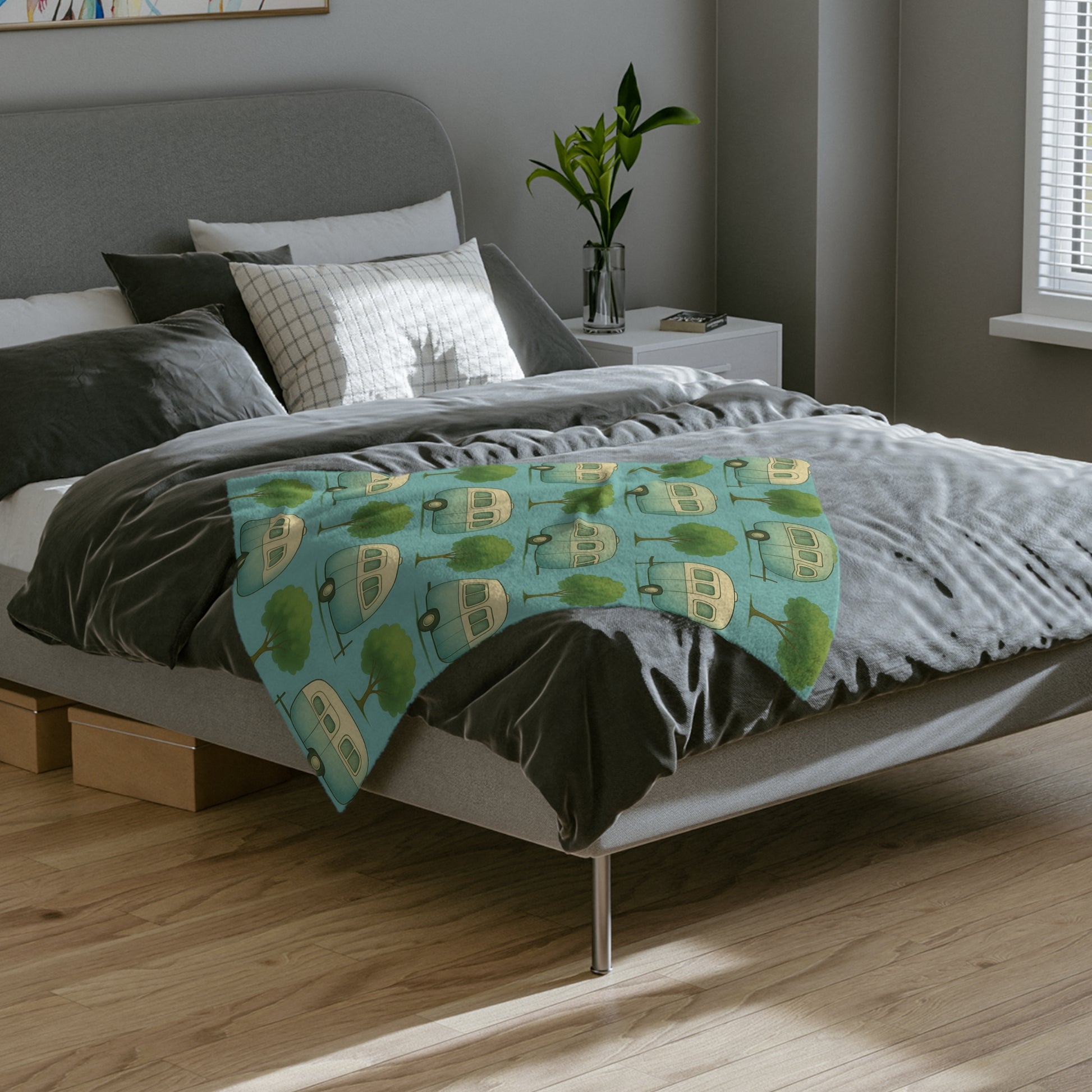 Cozy Retro Caravan Velveteen Microfiber Blanket