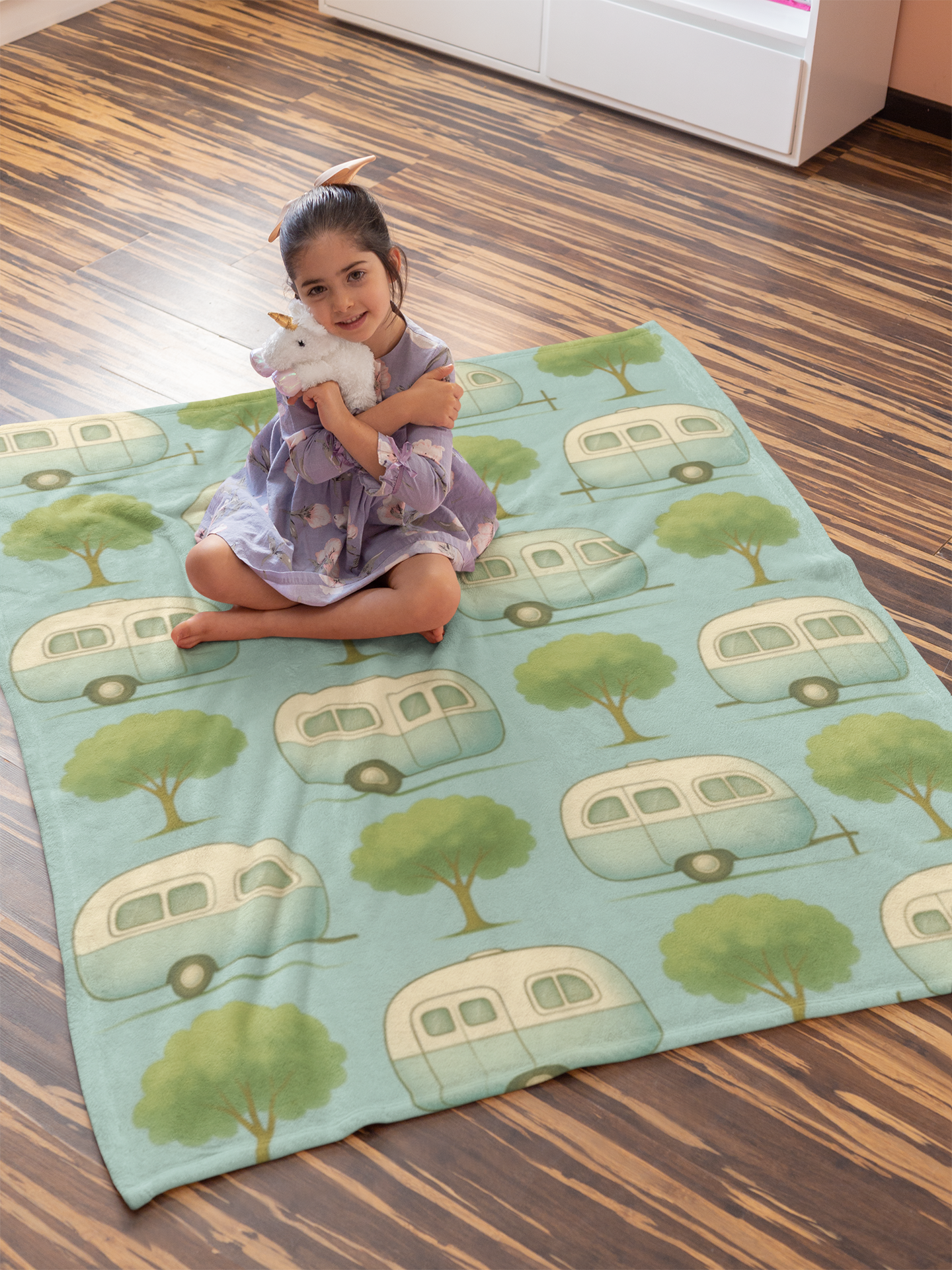 Cozy Retro Caravan Velveteen Microfiber Blanket